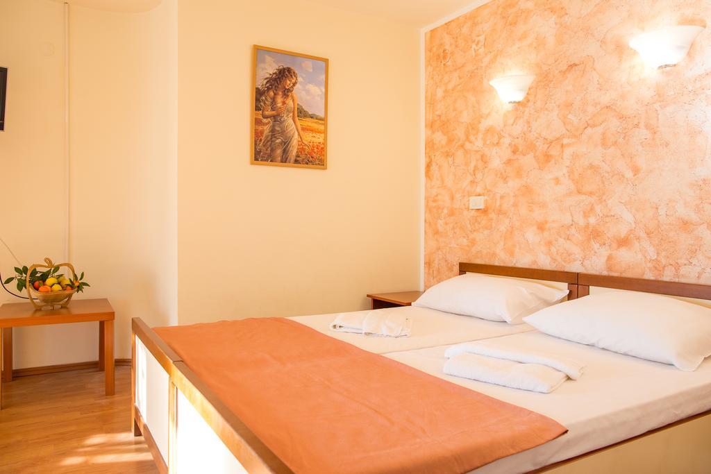 Residence Bella Budva Pokoj fotografie